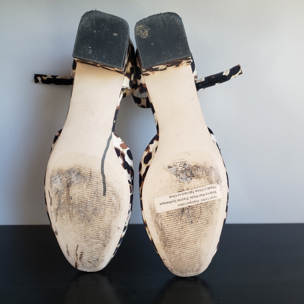 Cabi Leopard Ankle Strap - Picture 8 of 9